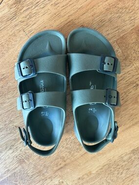 Birkenstock-Kids Size 32-Milano Essentials EVA